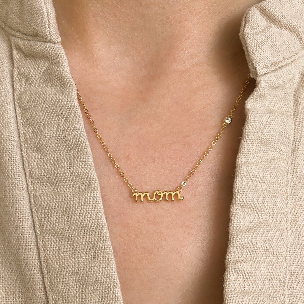 Colar Cursiva Mom