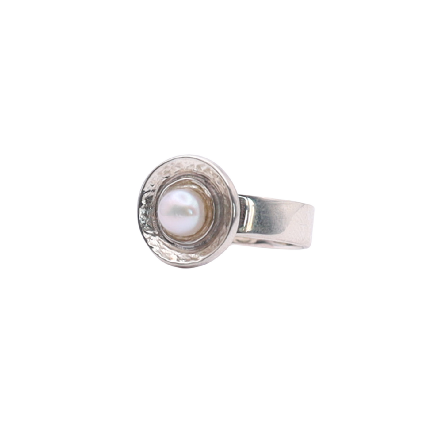 Oyster Style Pearl Ring