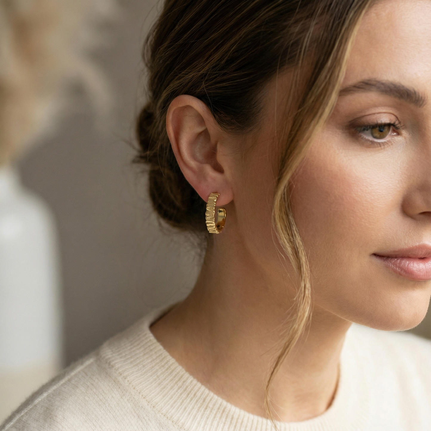 Oak Crown Earrings - Luxury Gold Hoop Earrings