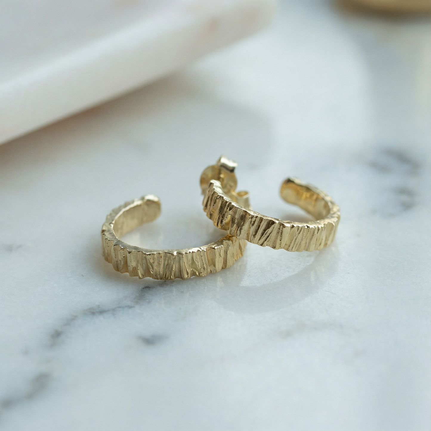 Oak Crown Earrings - Luxury Gold Hoop Earrings