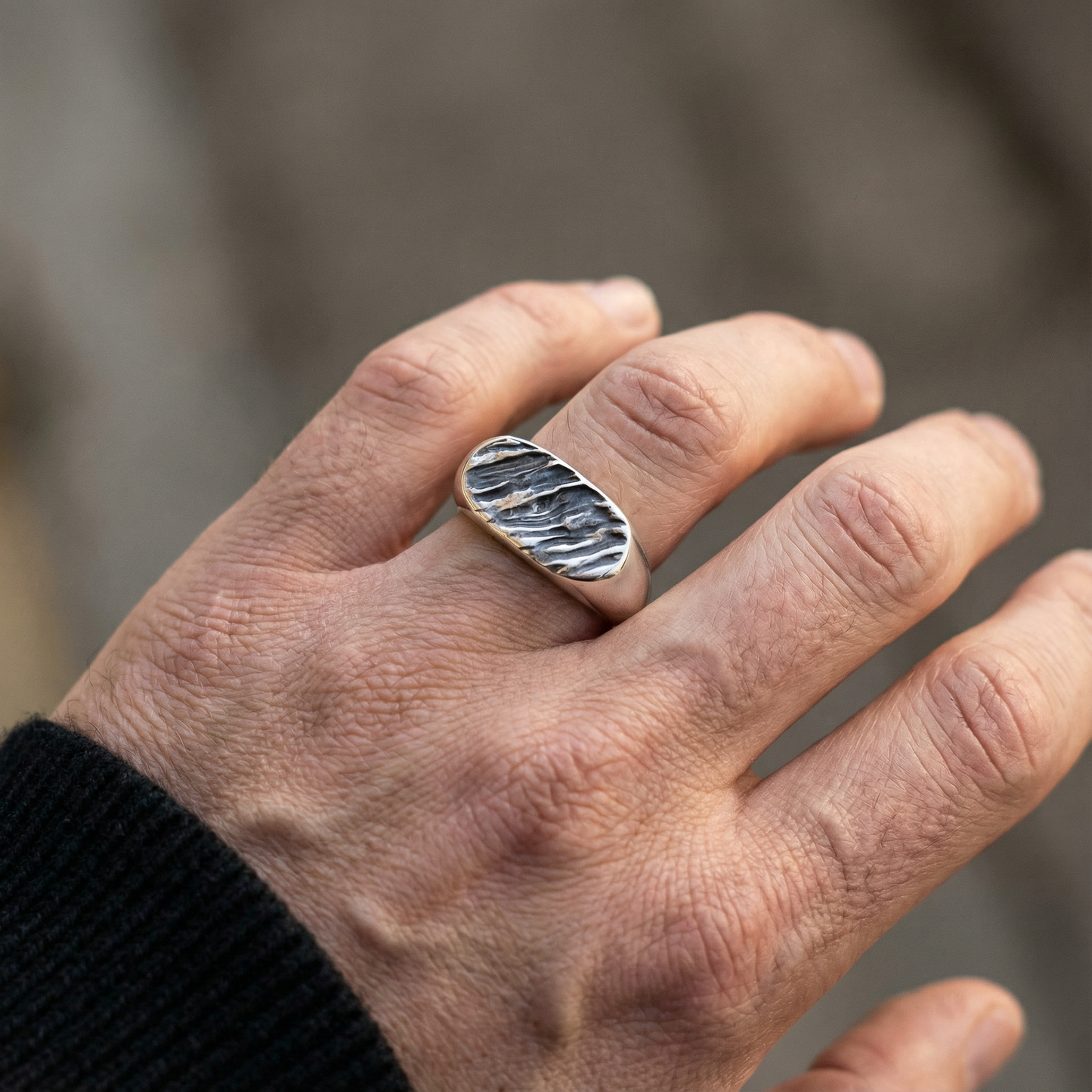Gents Wave Cast Oval Signet Ring
